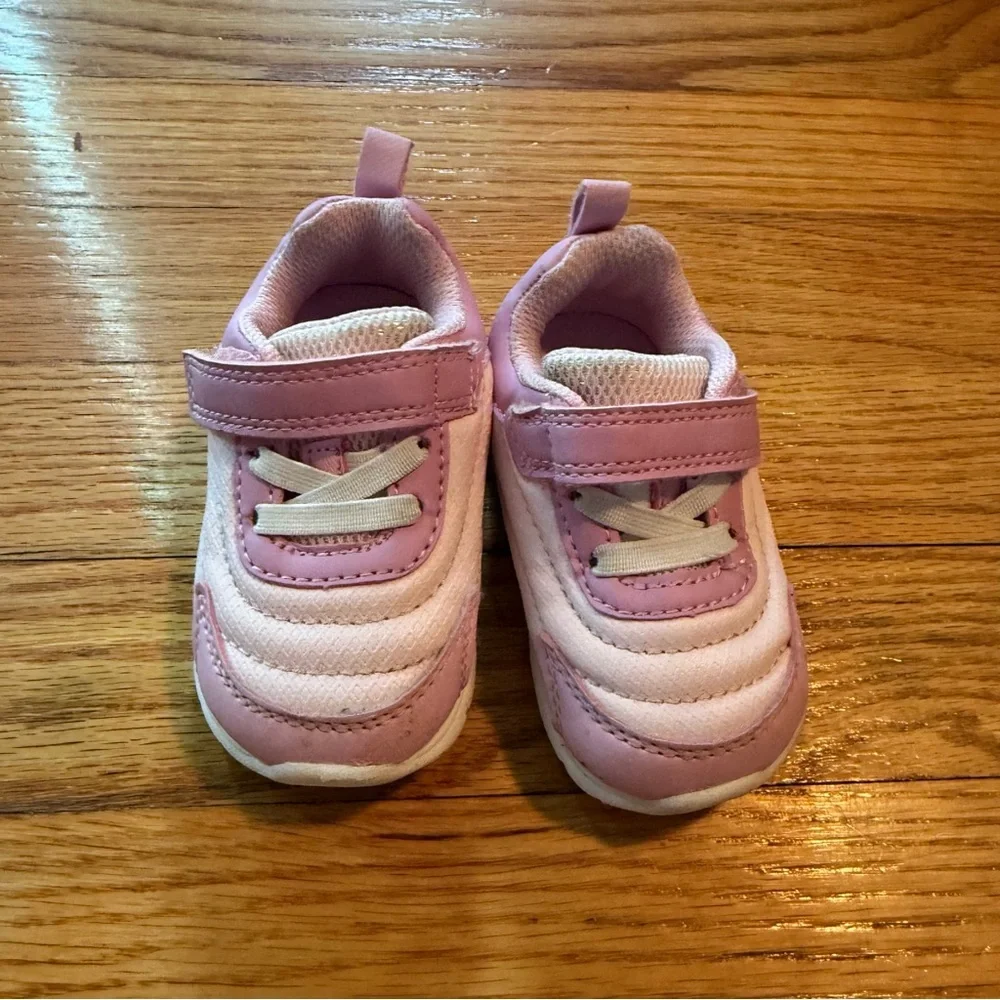 Carters carter pink